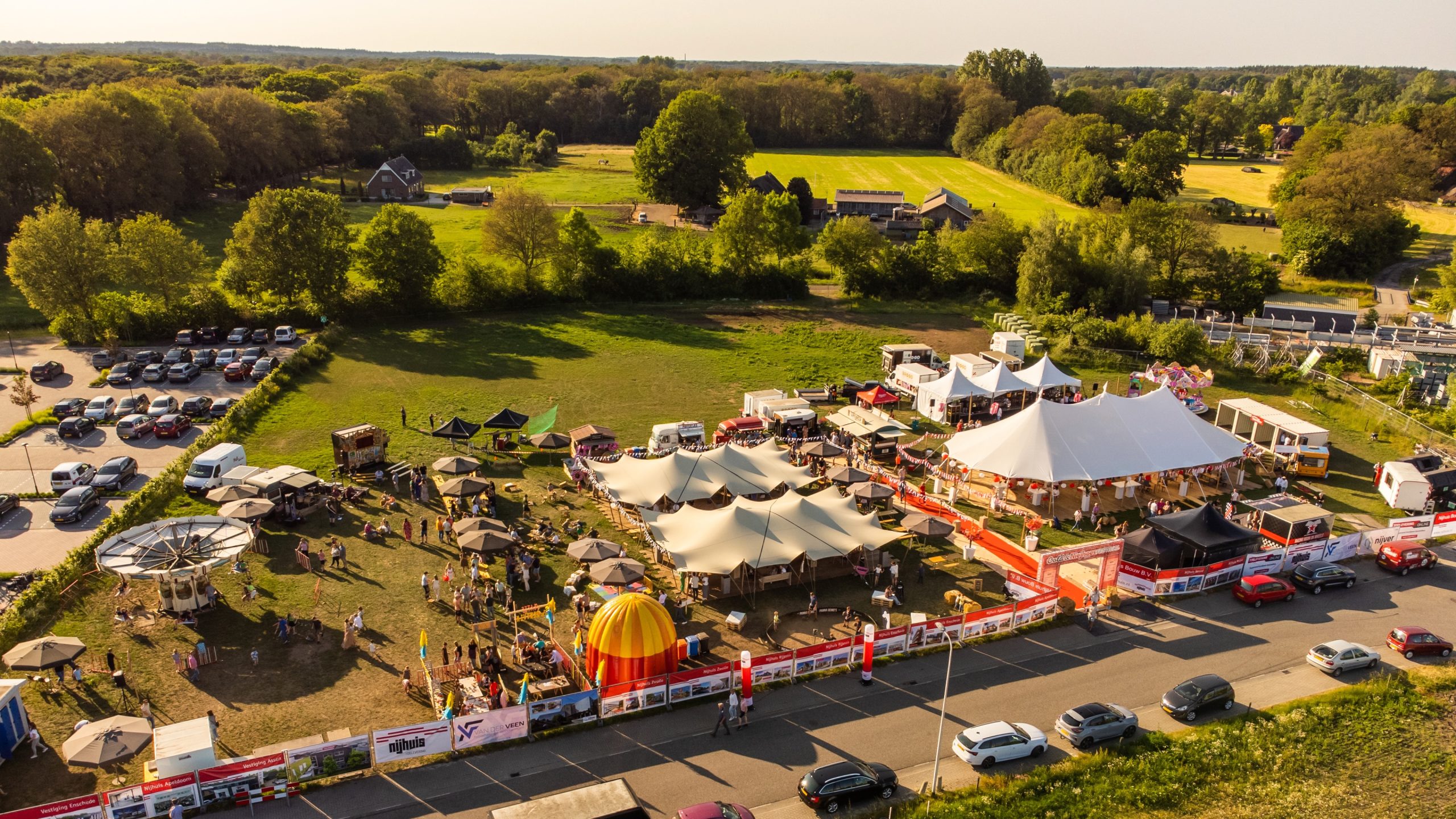 gallery-06 Tentenwerk Tenten Bedrijfsfestival Event Scaled