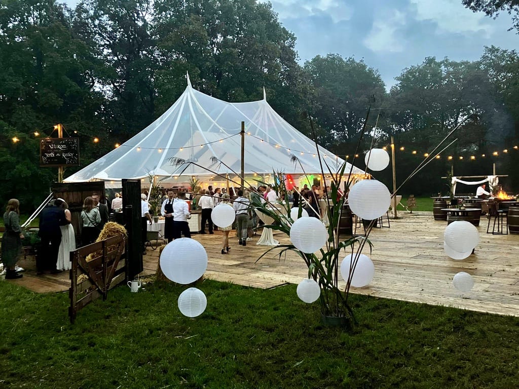 huur ivory tent transparant! huur ivory tent transparant!