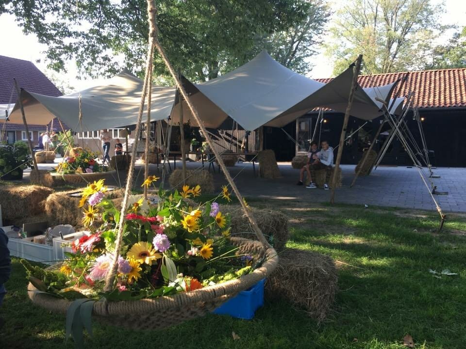 huur stretchtent 10x25 meter huur stretchtent 10x25 meter