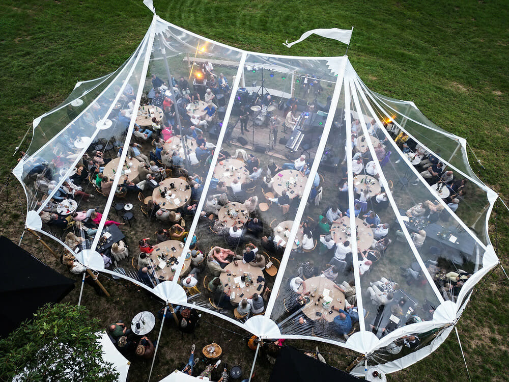 huur ivory tent transparant! huur ivory tent transparant!