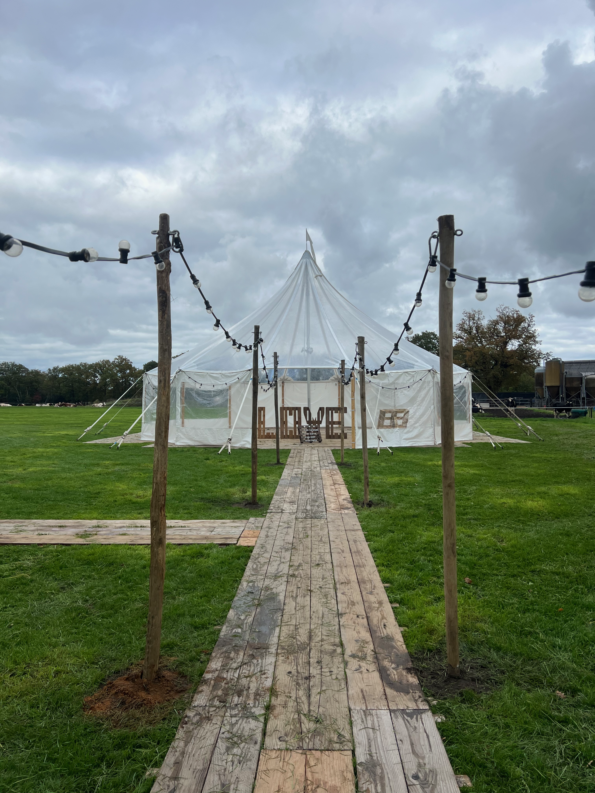 huur ivory tent transparant 14x14m huur ivory tent transparant 14x14m